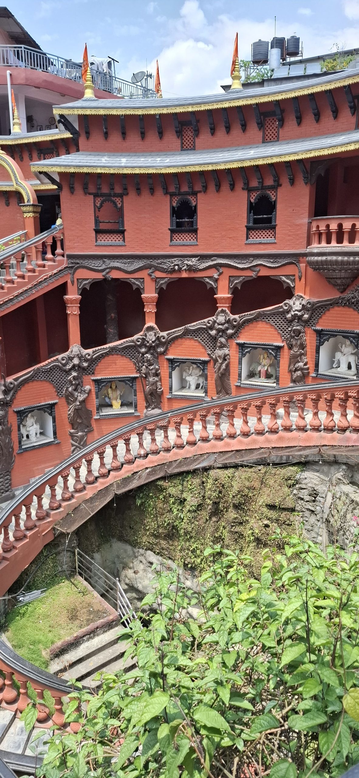 6-Day Nepal Cultural & Scenic Tour: Kathmandu, Nagarkot & Pokhara